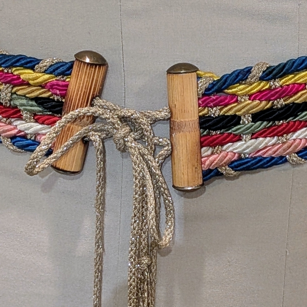 Gorgeous 60s Multicolor Rope Belt with Bamboo Ends and Gold Bow - Picture 2 of 6